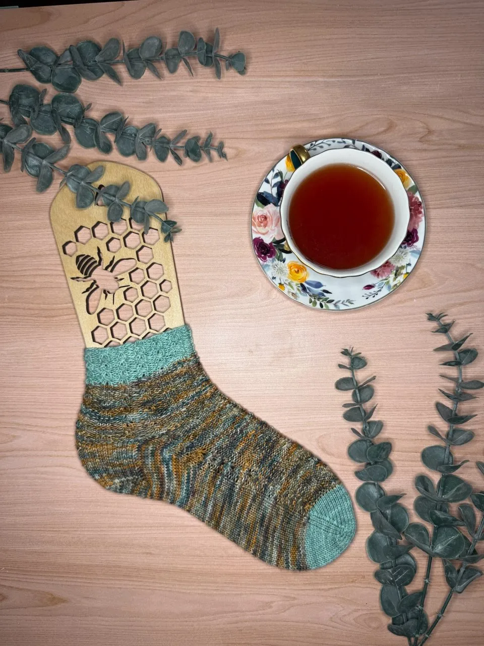 Window Seat Socks in Salta Fingering by Yarnaceous Fibers with a contrasting heel and cuff.